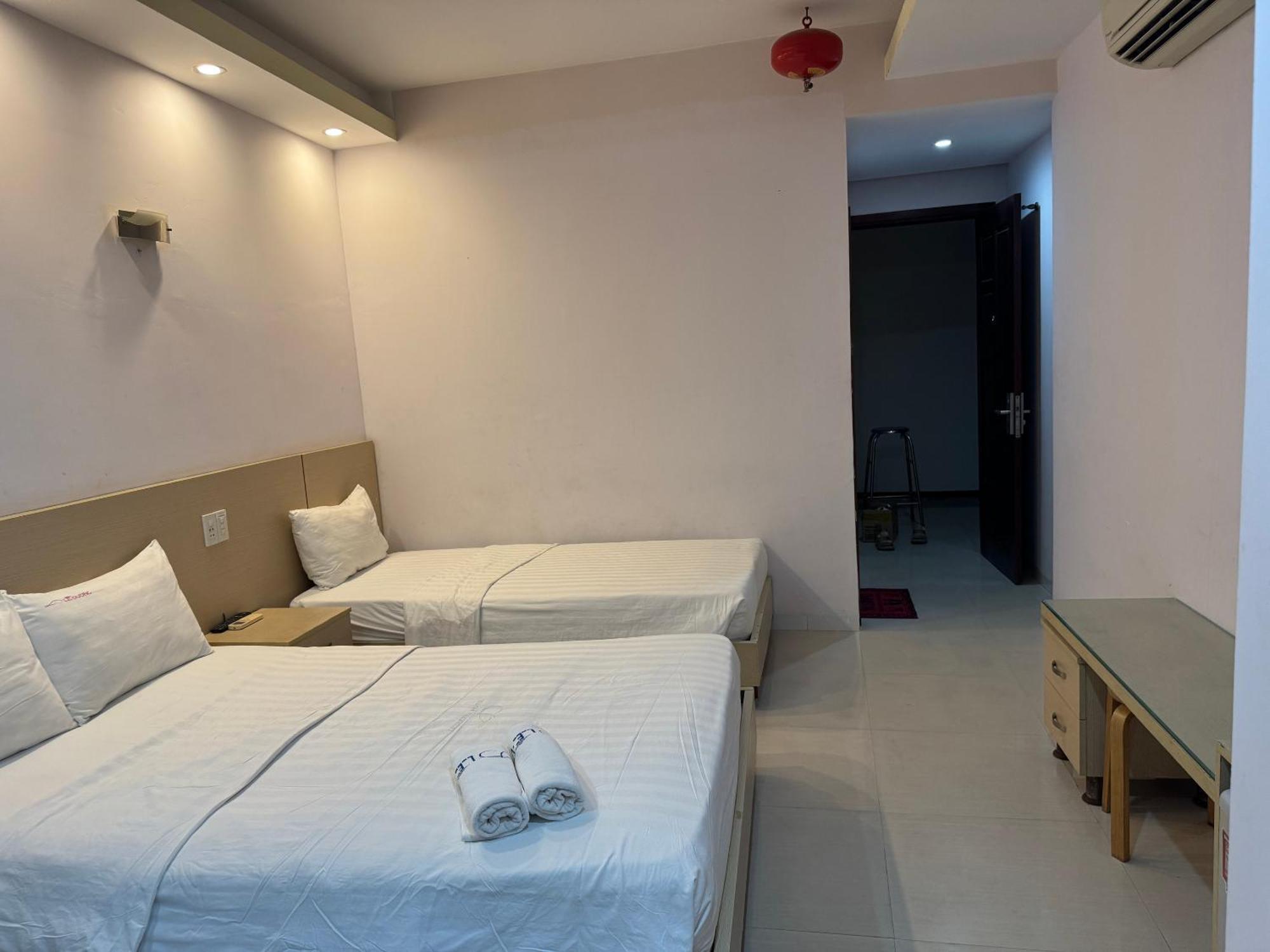 Le Duong Hotel Нячанг Екстер'єр фото